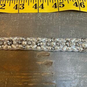 Elegant Pearl and Rhinestone Embellished Belt